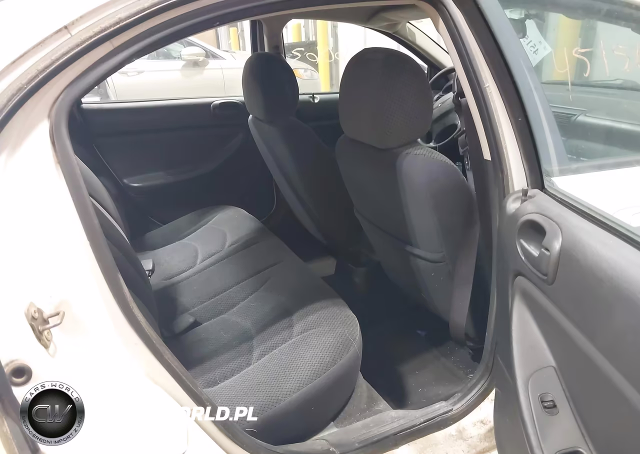 2004 Chrysler Sebring Lx VIN:1C3EL46R54N204056 - 8