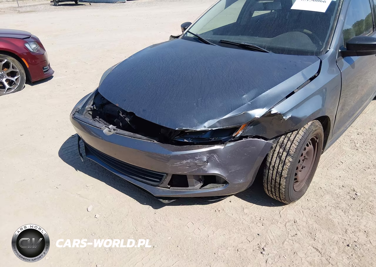 2011 Volkswagen Jetta 2.0L S VIN:3VW2K7AJXBM068970 - 6