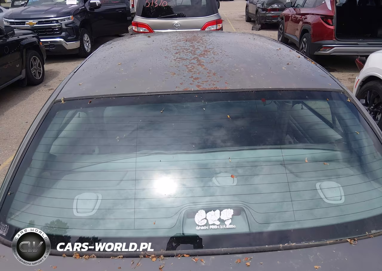 2001 Ford Crown Victoria Lx VIN:2FAFP74W41X132586 - 16