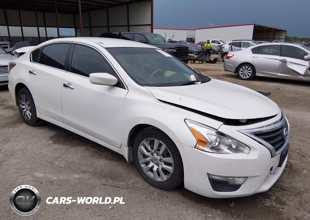 2014 Nissan Altima 2.5 S – zdjęcie 1 z 16