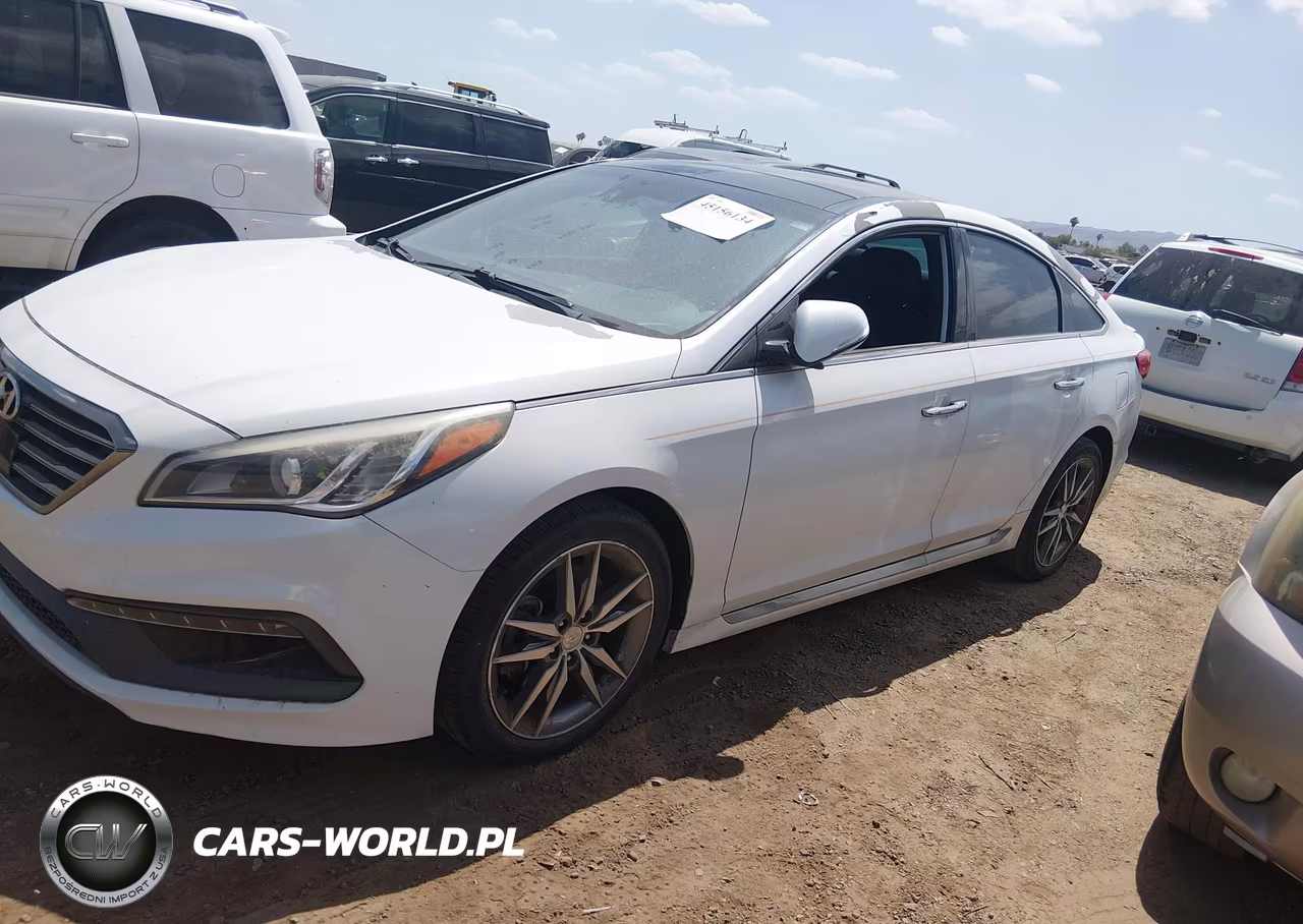 2015 Hyundai Sonata Sport 2.0T VIN:5NPE34AB9FH072587 - 14