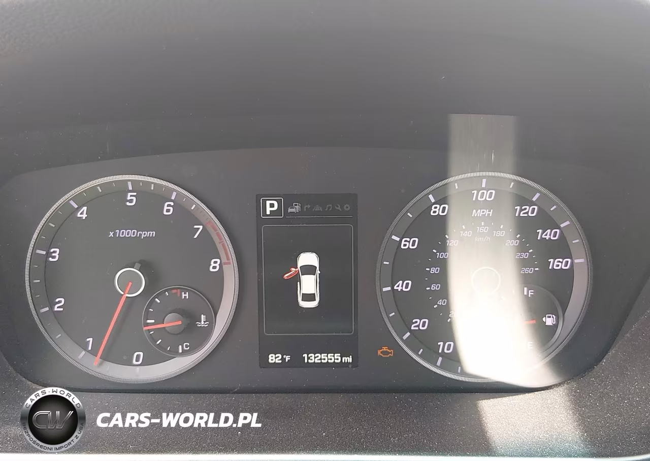 2015 Hyundai Sonata Sport 2.0T VIN:5NPE34AB9FH072587 - 15