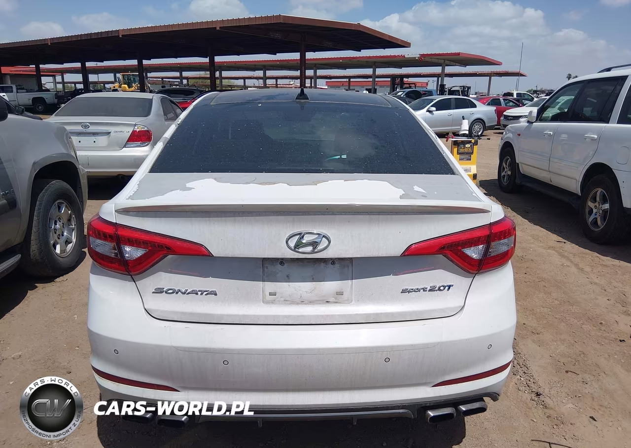 2015 Hyundai Sonata Sport 2.0T VIN:5NPE34AB9FH072587 - 16