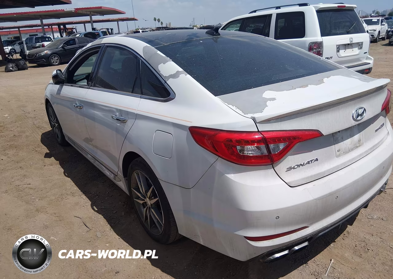2015 Hyundai Sonata Sport 2.0T VIN:5NPE34AB9FH072587 - 3