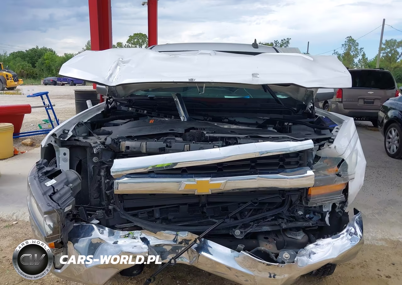 2018 Chevrolet Silverado 1500 1Lt VIN:3GCPCREC2JG518878 - 12