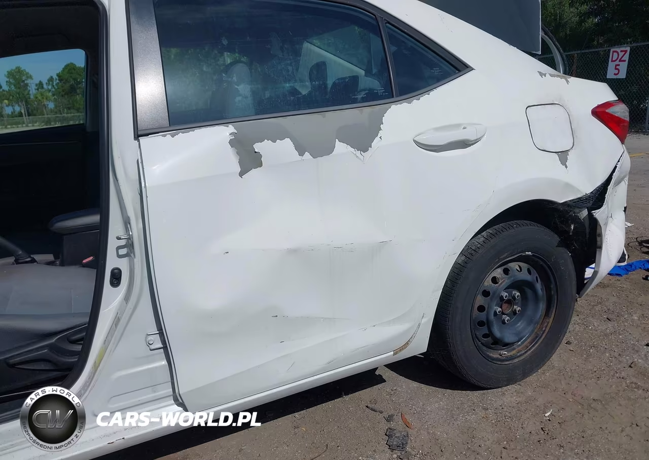 2016 Toyota Corolla L VIN:5YFBURHE2GP410414 - 13
