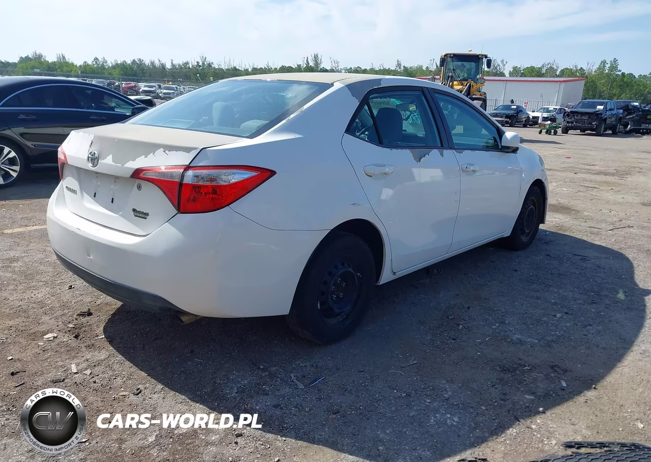 2016 Toyota Corolla L VIN:5YFBURHE2GP410414 - 4