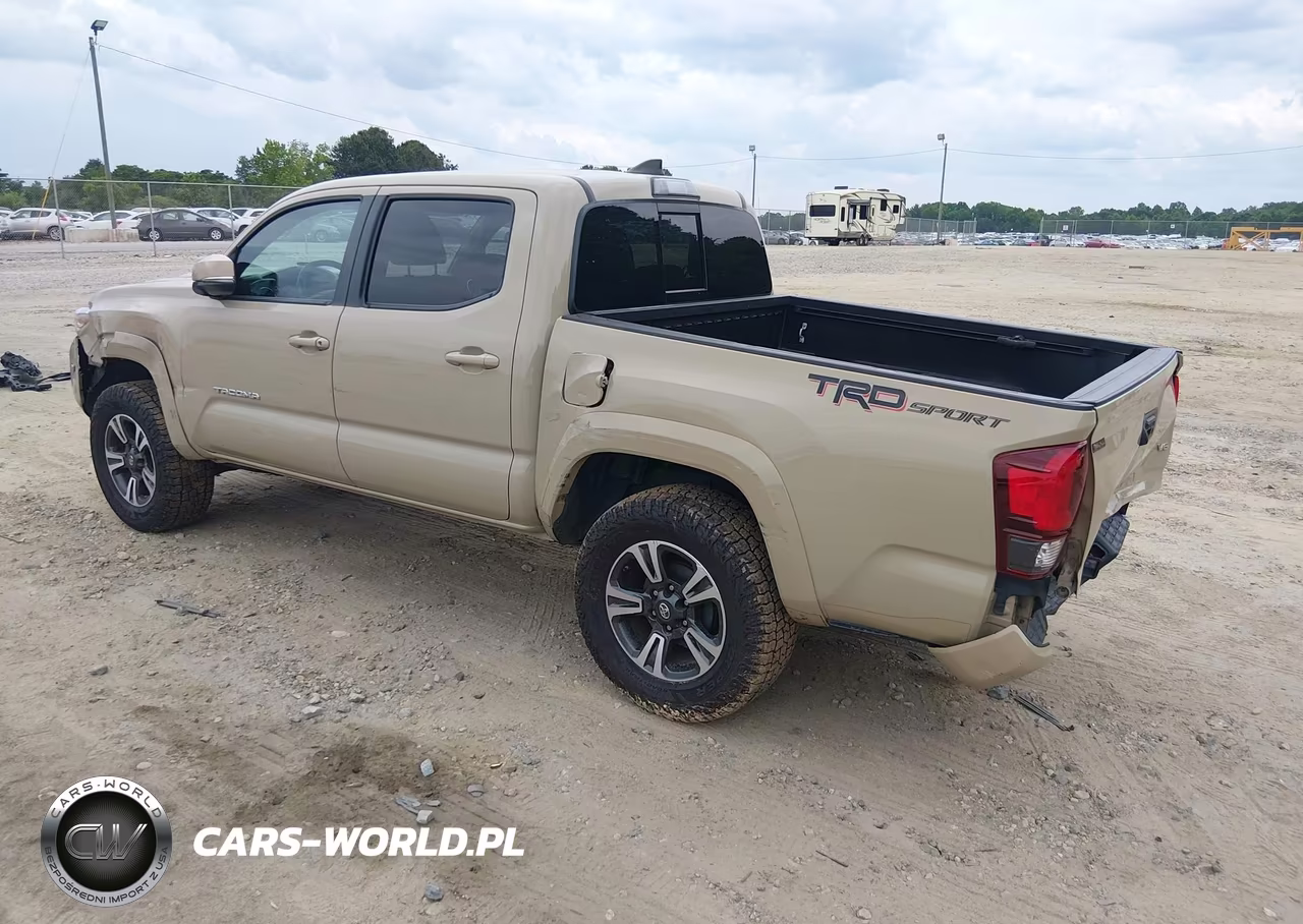 2019 Toyota Tacoma Trd Sport VIN:3TMAZ5CN5KM108452 - 3