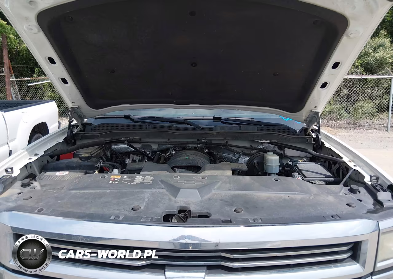 2015 Chevrolet Silverado 1500 High Country VIN:3GCUKTECXFG211047 - 10
