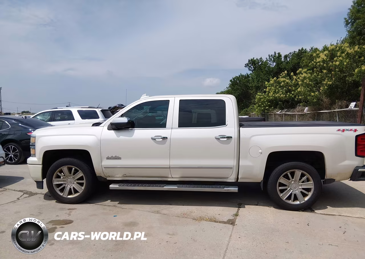 2015 Chevrolet Silverado 1500 High Country VIN:3GCUKTECXFG211047 - 14