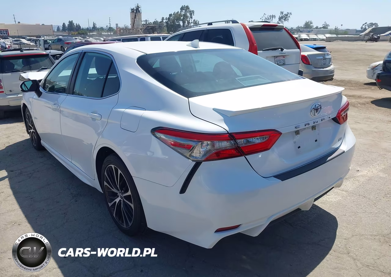 2019 Toyota Camry Se VIN:4T1B11HK9KU687150 - 3