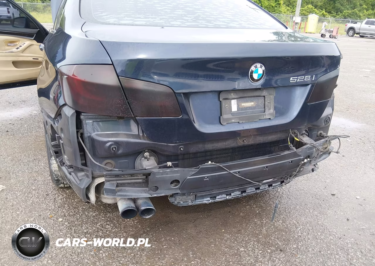 2013 BMW 528I VIN:WBAXG5C5XDD232048 - 6