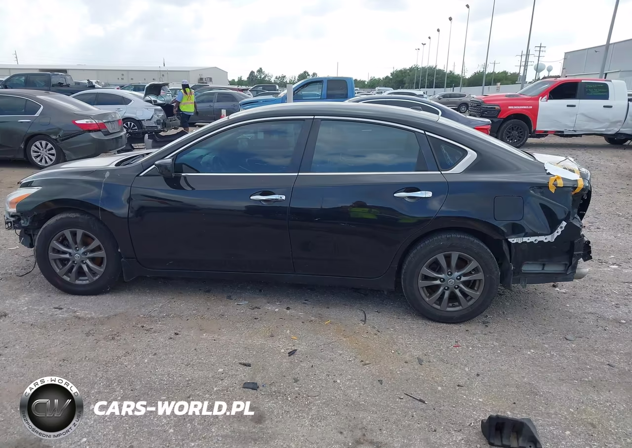 2015 Nissan Altima 2.5 S VIN:1N4AL3AP3FN892643 - 15