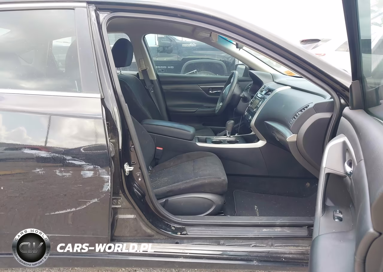 2015 Nissan Altima 2.5 S VIN:1N4AL3AP3FN892643 - 5