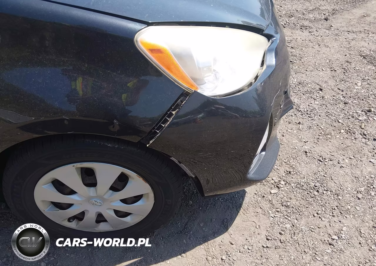 2012 Toyota Prius C Two VIN:JTDKDTB33C1511058 - 12