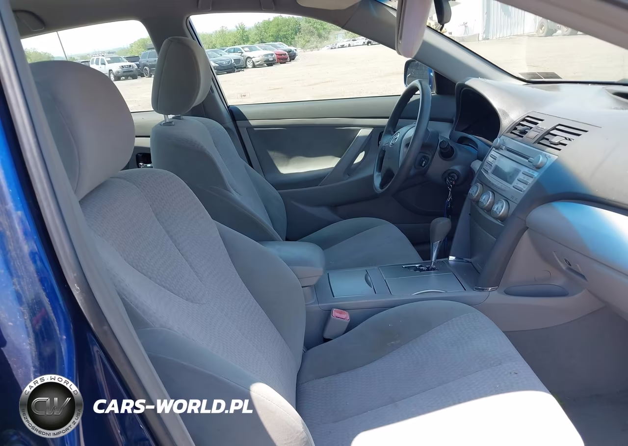 2010 Toyota Camry Le VIN:4T1BF3EK2AU516479 - 5