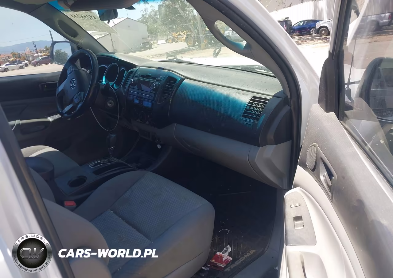 2012 Toyota Tacoma VIN:5TFJX4CN7CX016934 - 5