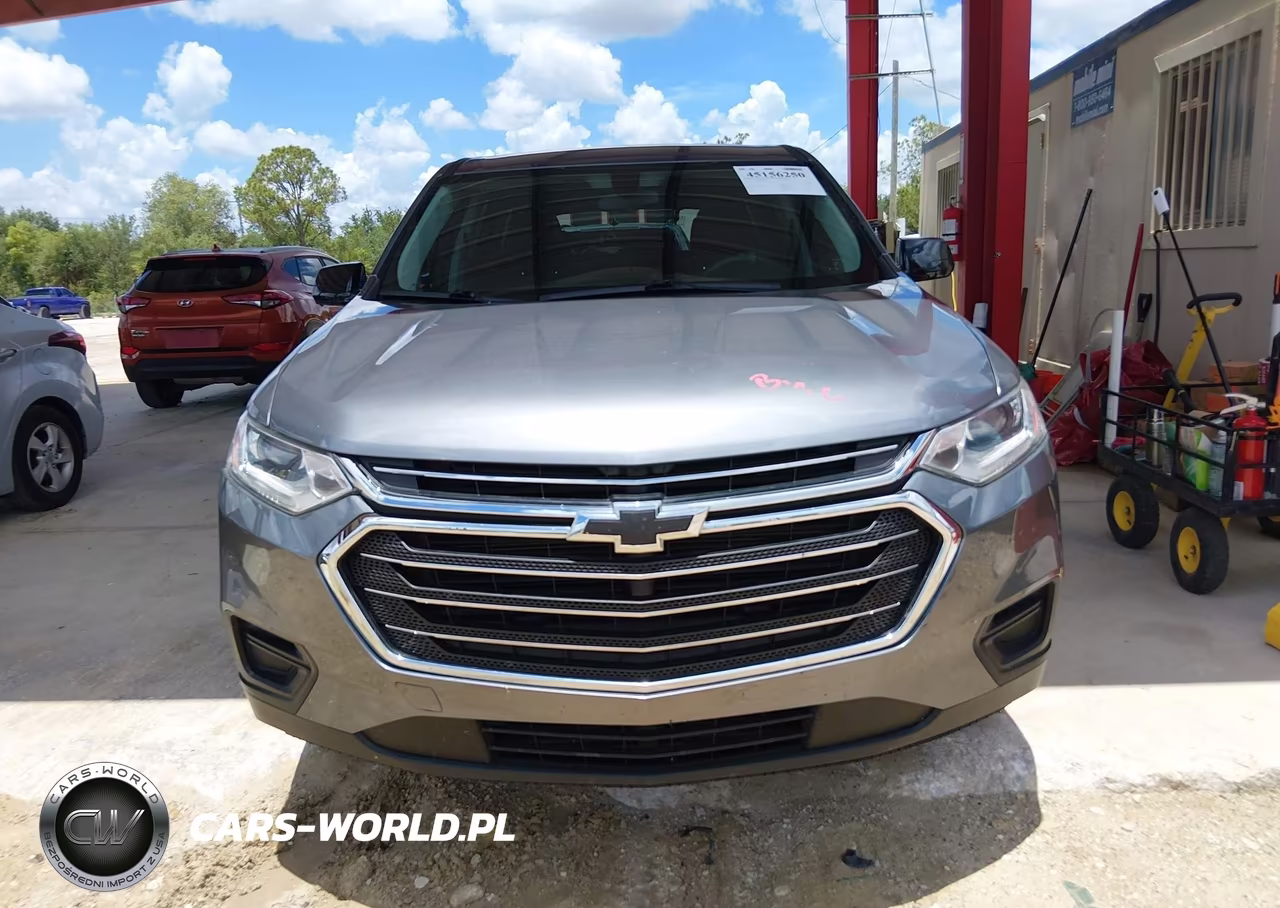 2018 Chevrolet Traverse Ls VIN:1GNERFKW3JJ246317 - 12