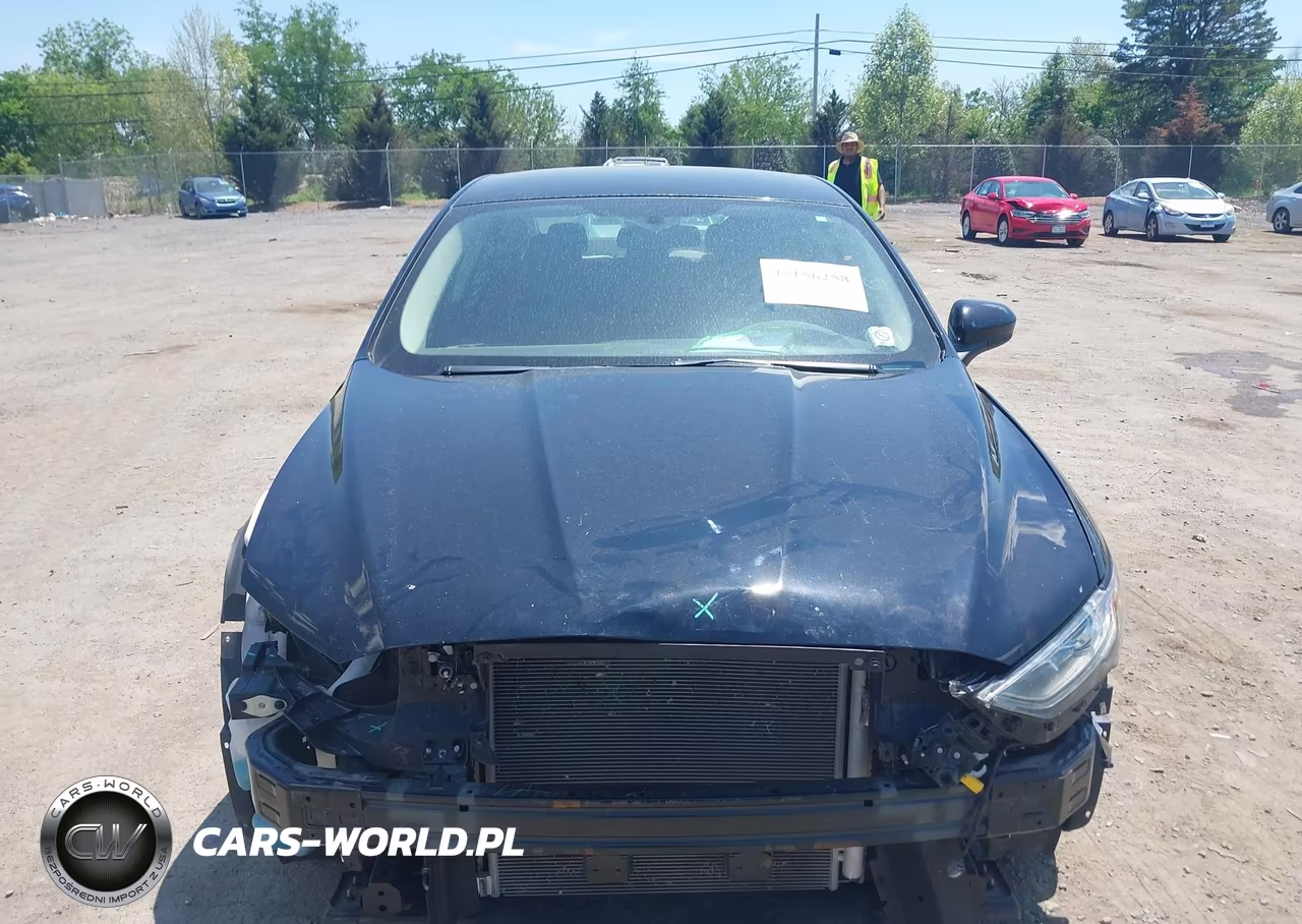 2018 Ford Fusion Se VIN:3FA6P0H77JR170385 - 12
