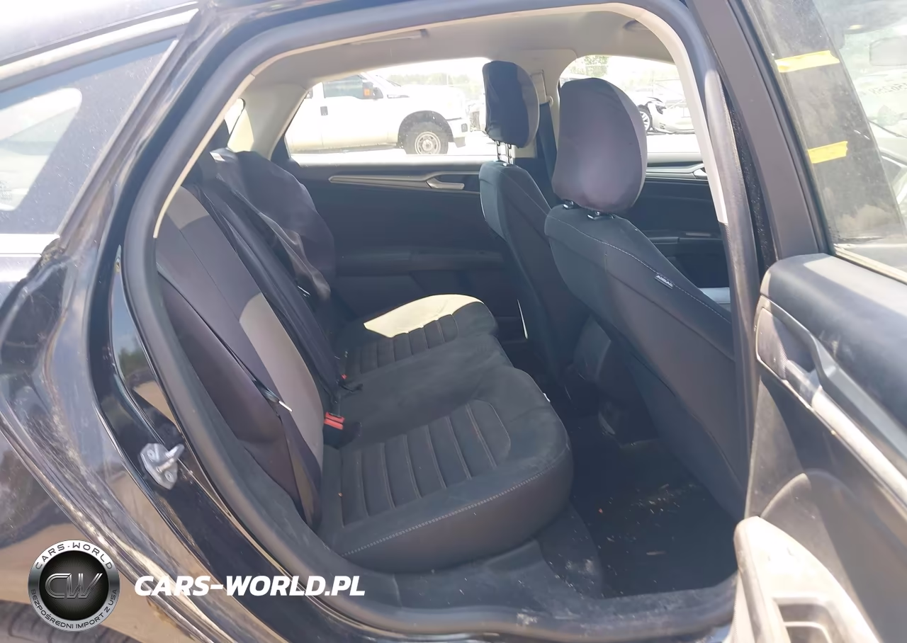 2018 Ford Fusion Se VIN:3FA6P0H77JR170385 - 8