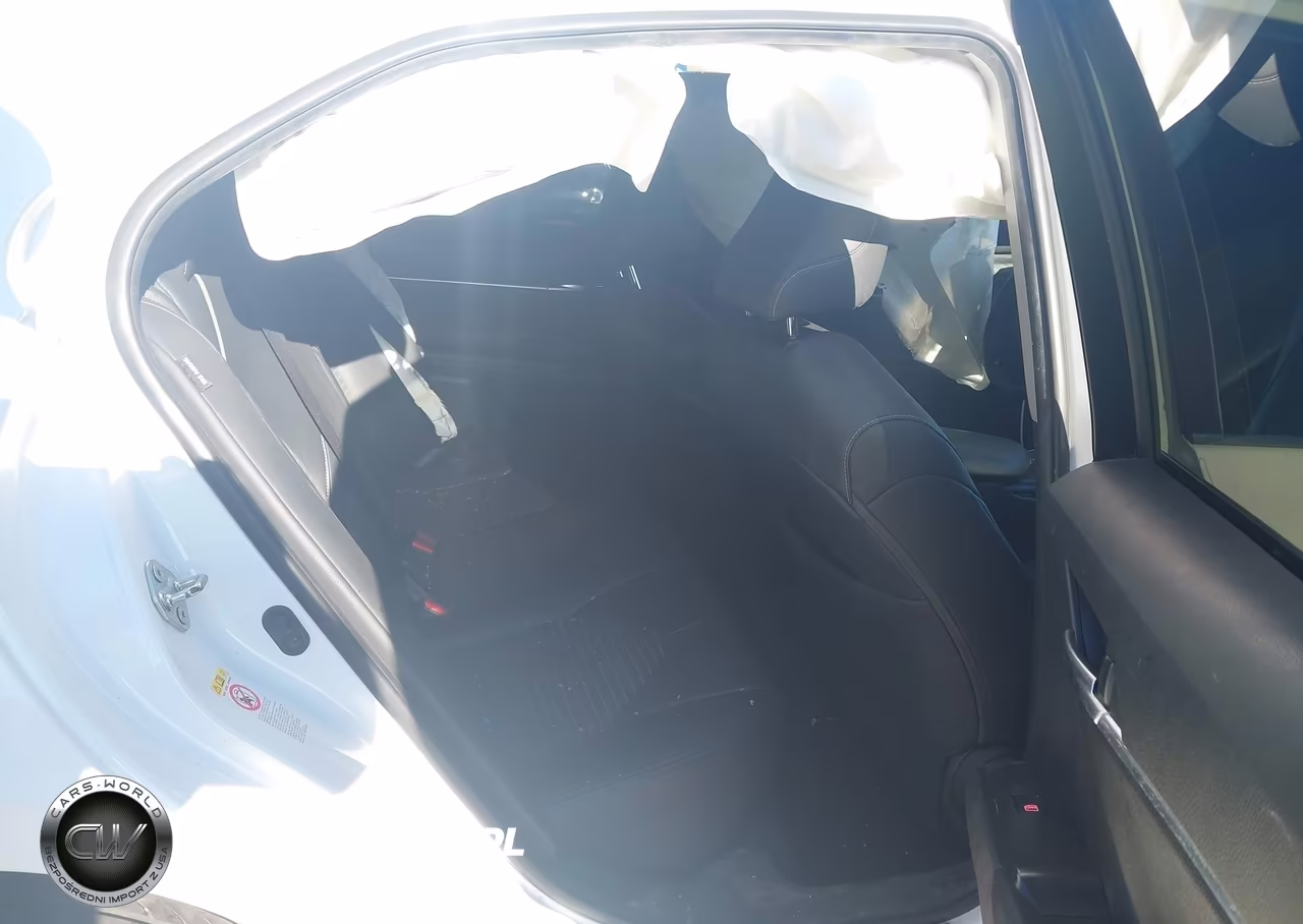 2018 Toyota Camry Se VIN:4T1B11HK6JU539343 - 8