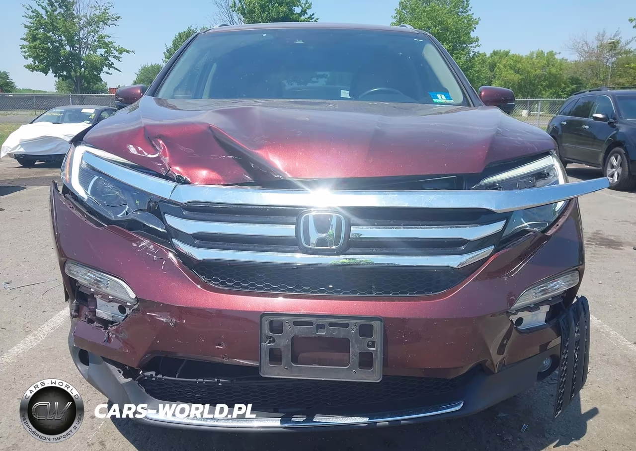 2018 Honda Pilot Elite VIN:5FNYF6H04JB016827 - 12