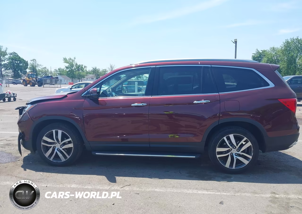 2018 Honda Pilot Elite VIN:5FNYF6H04JB016827 - 14