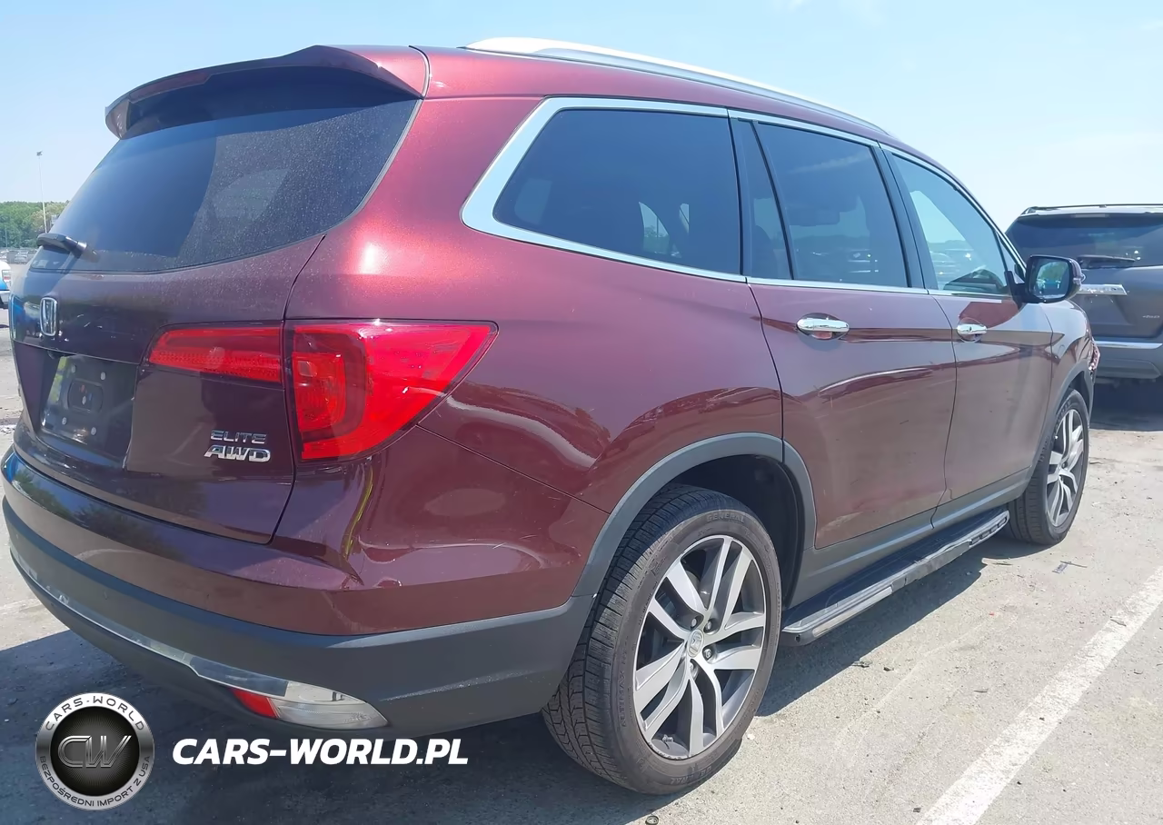 2018 Honda Pilot Elite VIN:5FNYF6H04JB016827 - 4