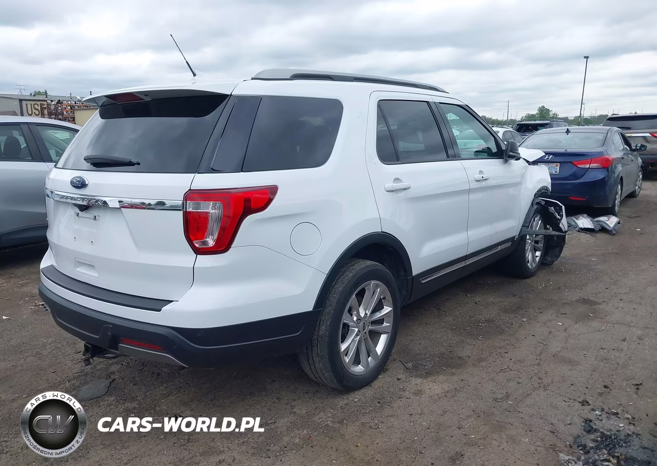 2019 Ford Explorer Xlt VIN:1FM5K7D86KGA39190 - 4