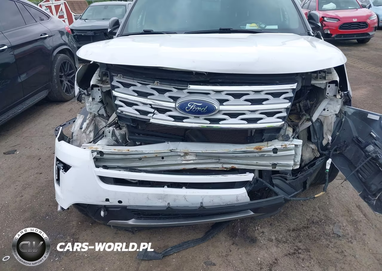 2019 Ford Explorer Xlt VIN:1FM5K7D86KGA39190 - 6