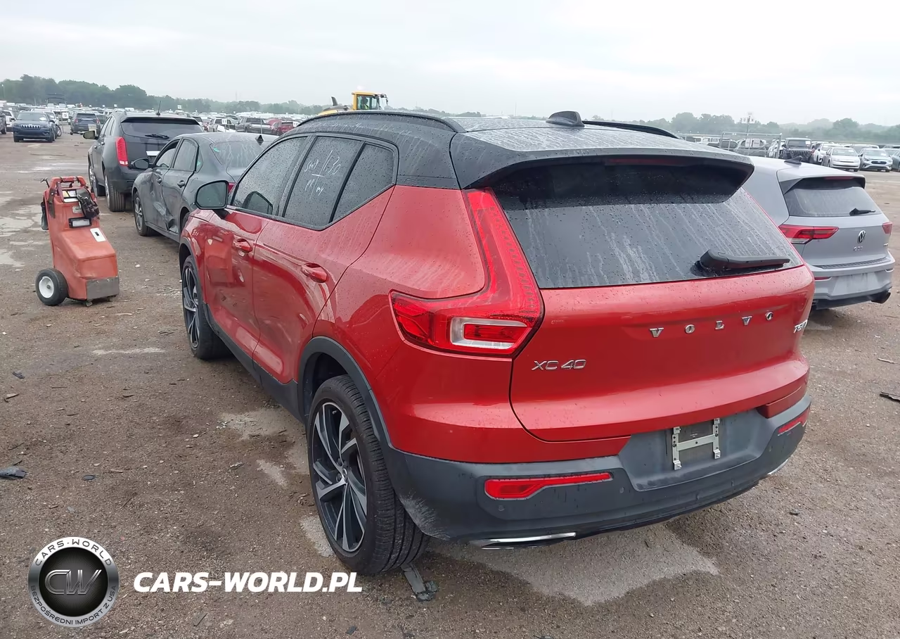 2020 Volvo Xc40 T5 R-Design VIN:YV4162UM8L2264830 - 3