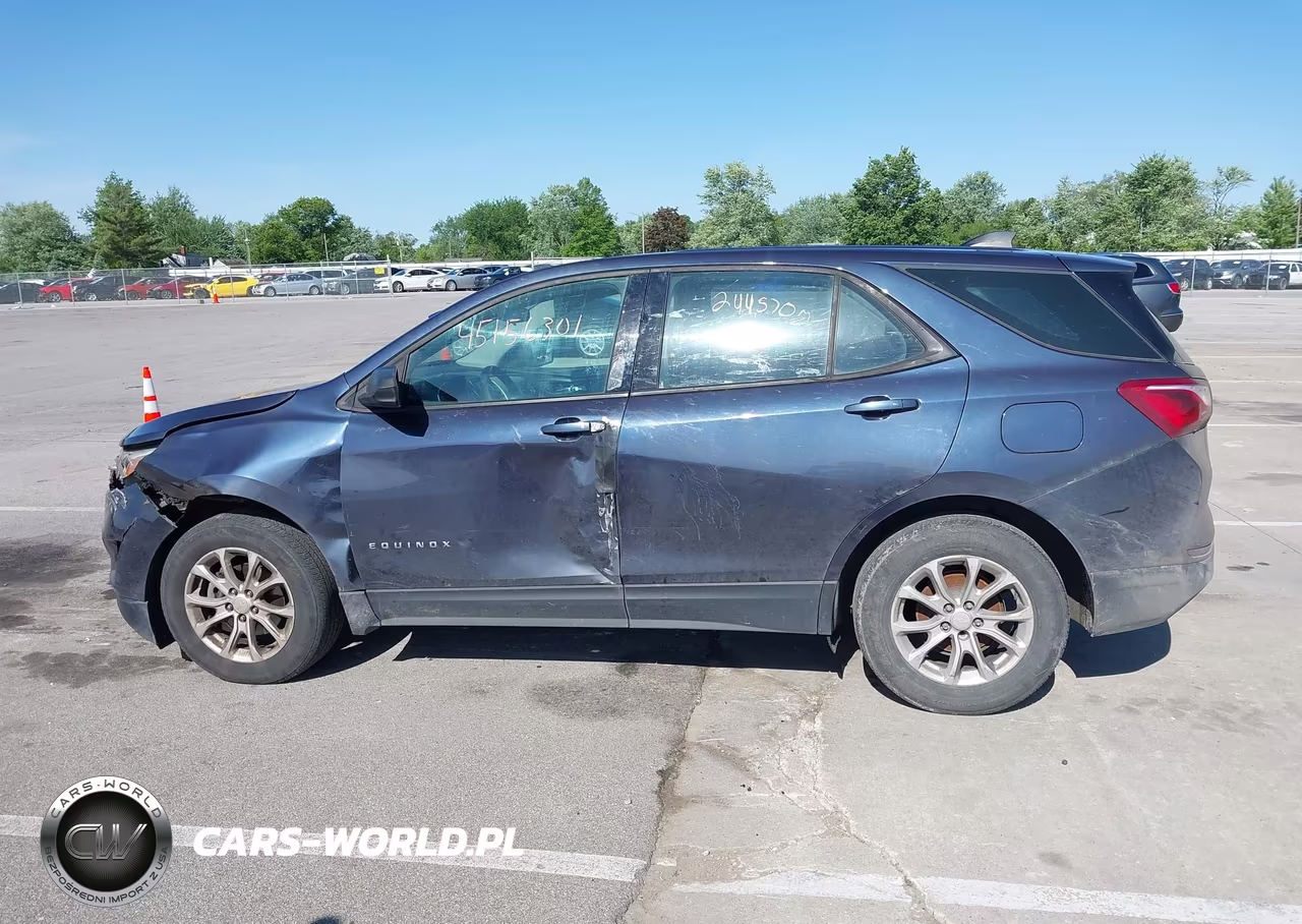2018 Chevrolet Equinox Ls VIN:3GNAXHEV1JS526299 - 14