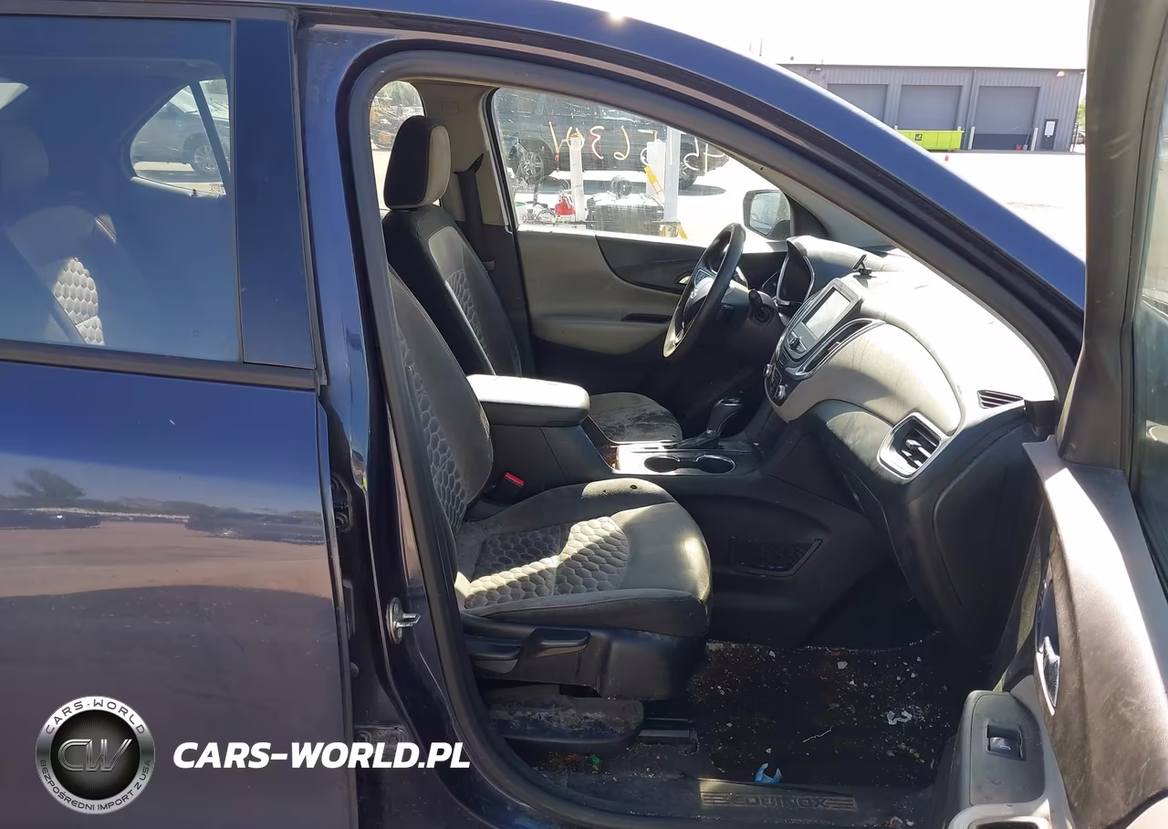 2018 Chevrolet Equinox Ls VIN:3GNAXHEV1JS526299 - 5