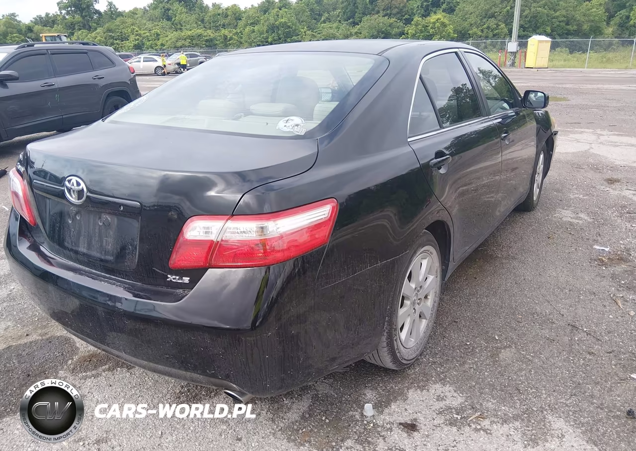 2007 Toyota Camry Xle VIN:JTNBE46K873009043 - 4