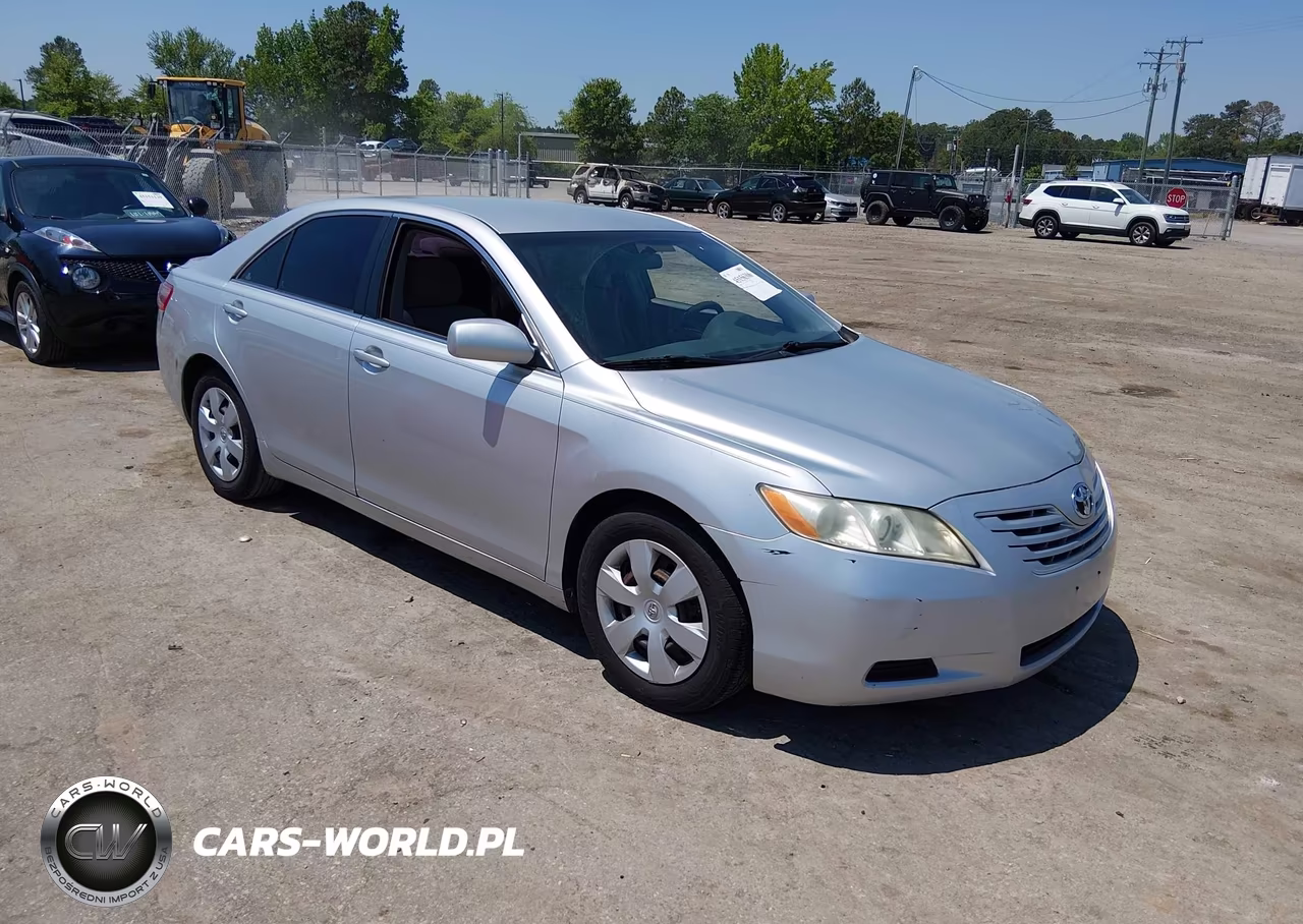 2007 Toyota Camry Le – zdjęcie 1 z 11
