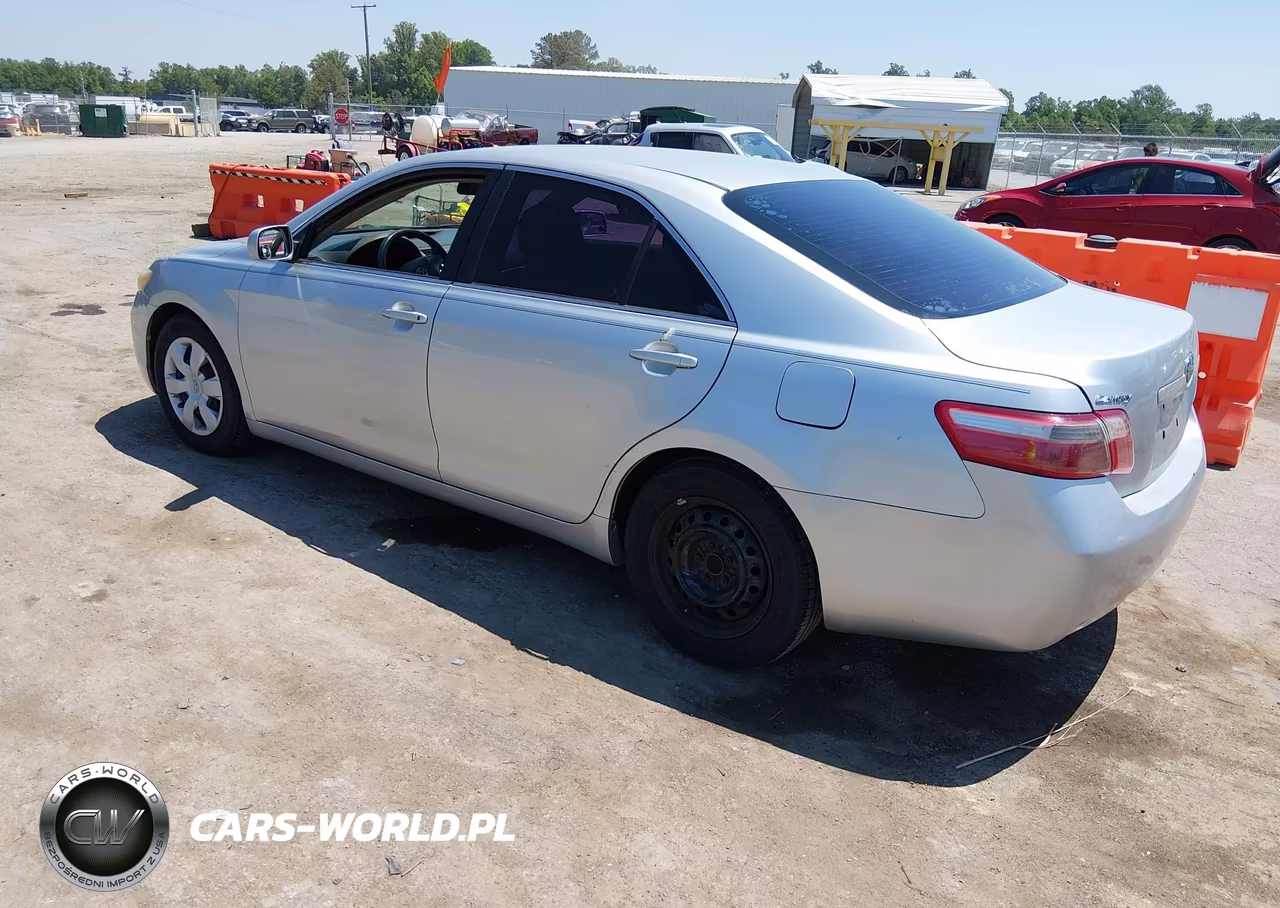 2007 Toyota Camry Le VIN:4T1BE46K17U718214 - 3