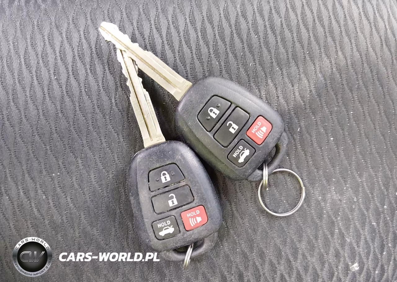 2019 Toyota Corolla Le VIN:5YFBURHE6KP918765 - 11