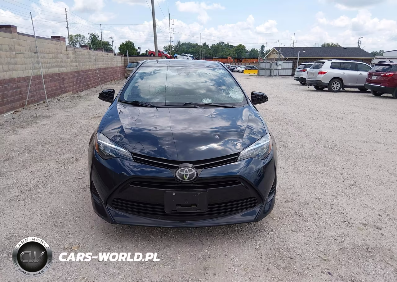 2019 Toyota Corolla Le VIN:5YFBURHE6KP918765 - 12