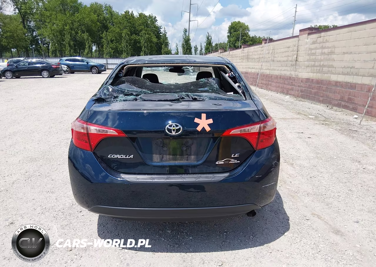2019 Toyota Corolla Le VIN:5YFBURHE6KP918765 - 16