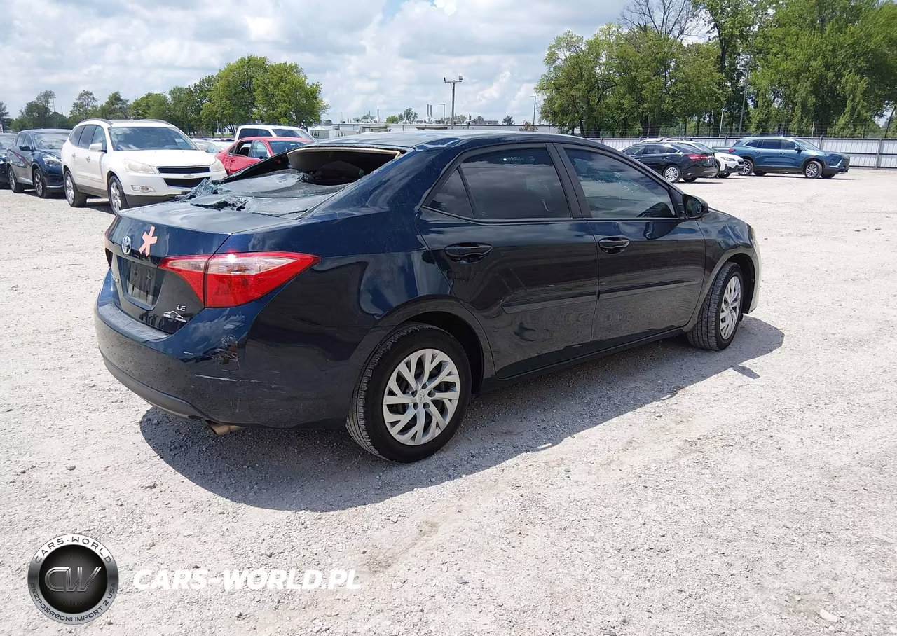 2019 Toyota Corolla Le VIN:5YFBURHE6KP918765 - 4