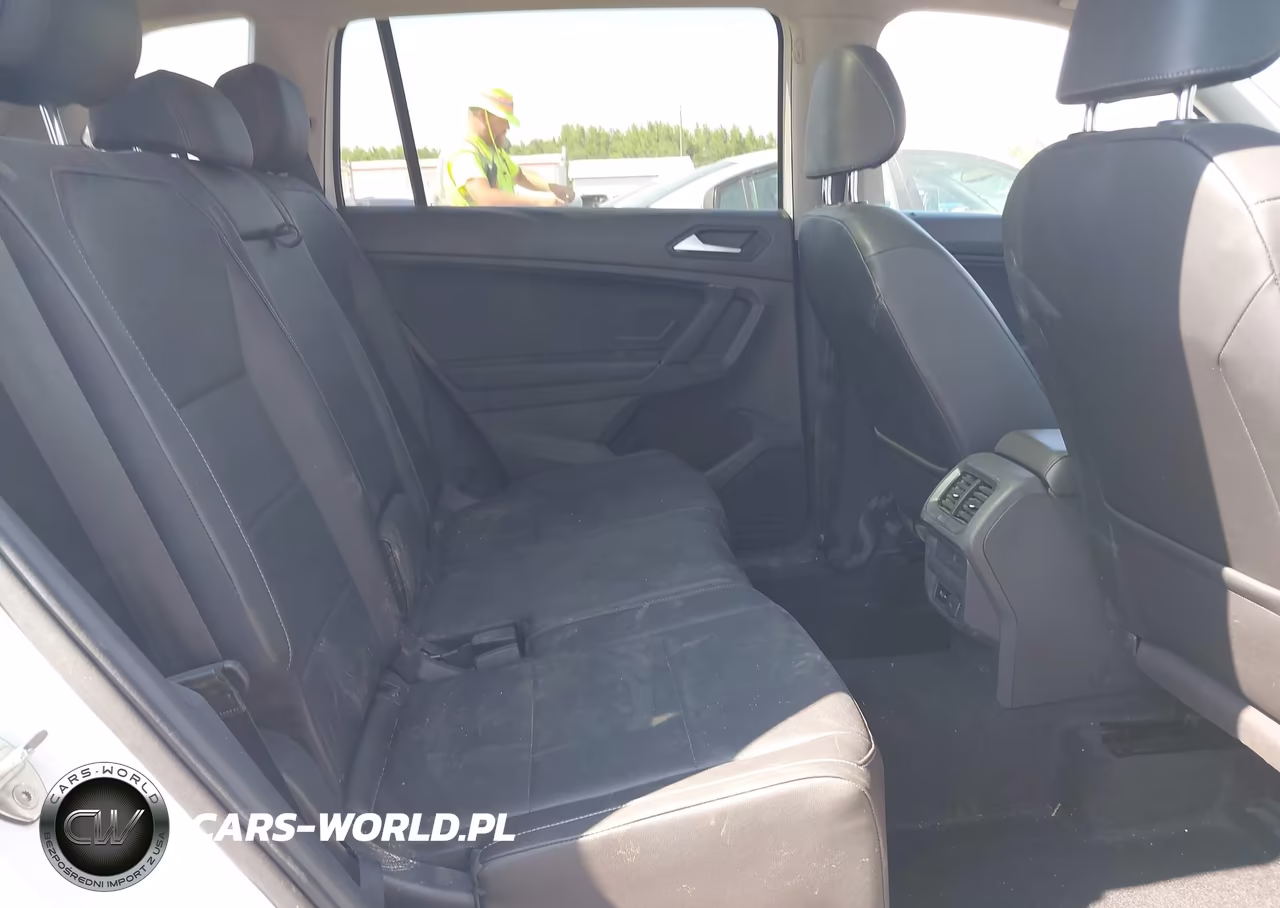 2019 Volkswagen Tiguan 2.0T Se-2.0T Sel-2.0T Sel R-Line-2.0T Sel R-Line Black VIN:3VV2B7AX1KM044257 - 8