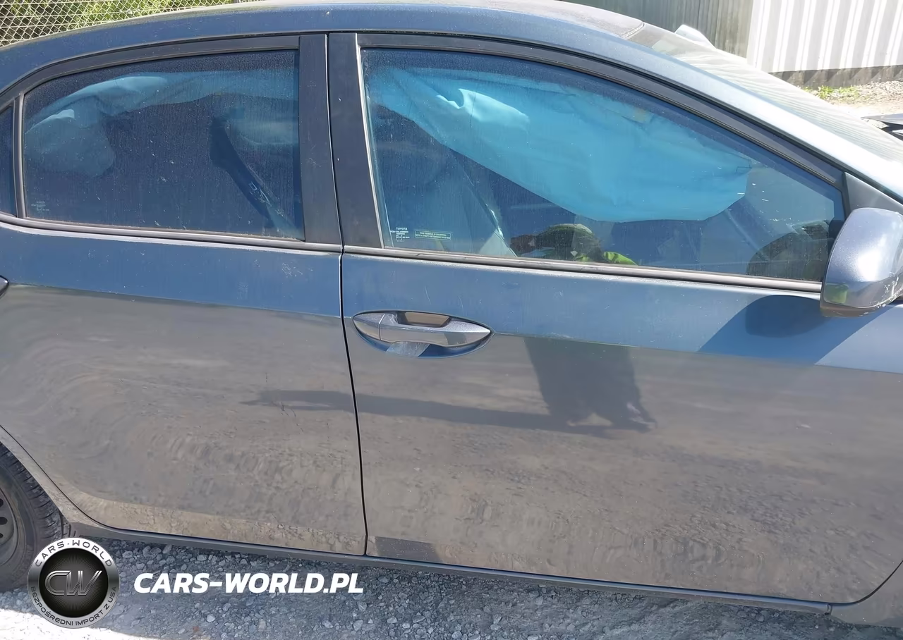 2016 Toyota Corolla Le VIN:5YFBURHE1GP548462 - 14