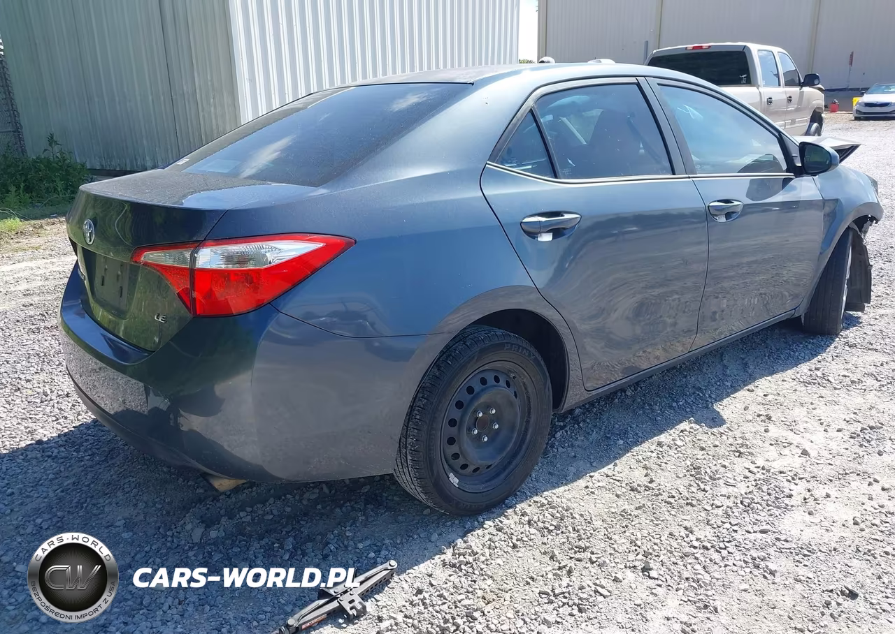 2016 Toyota Corolla Le VIN:5YFBURHE1GP548462 - 4