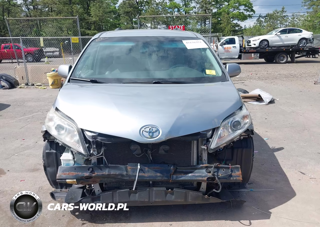 2012 Toyota Sienna Le V6 8 Passenger VIN:5TDKK3DC9CS176670 - 13