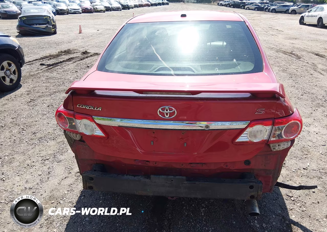 2013 Toyota Corolla S VIN:2T1BU4EE0DC024075 - 17