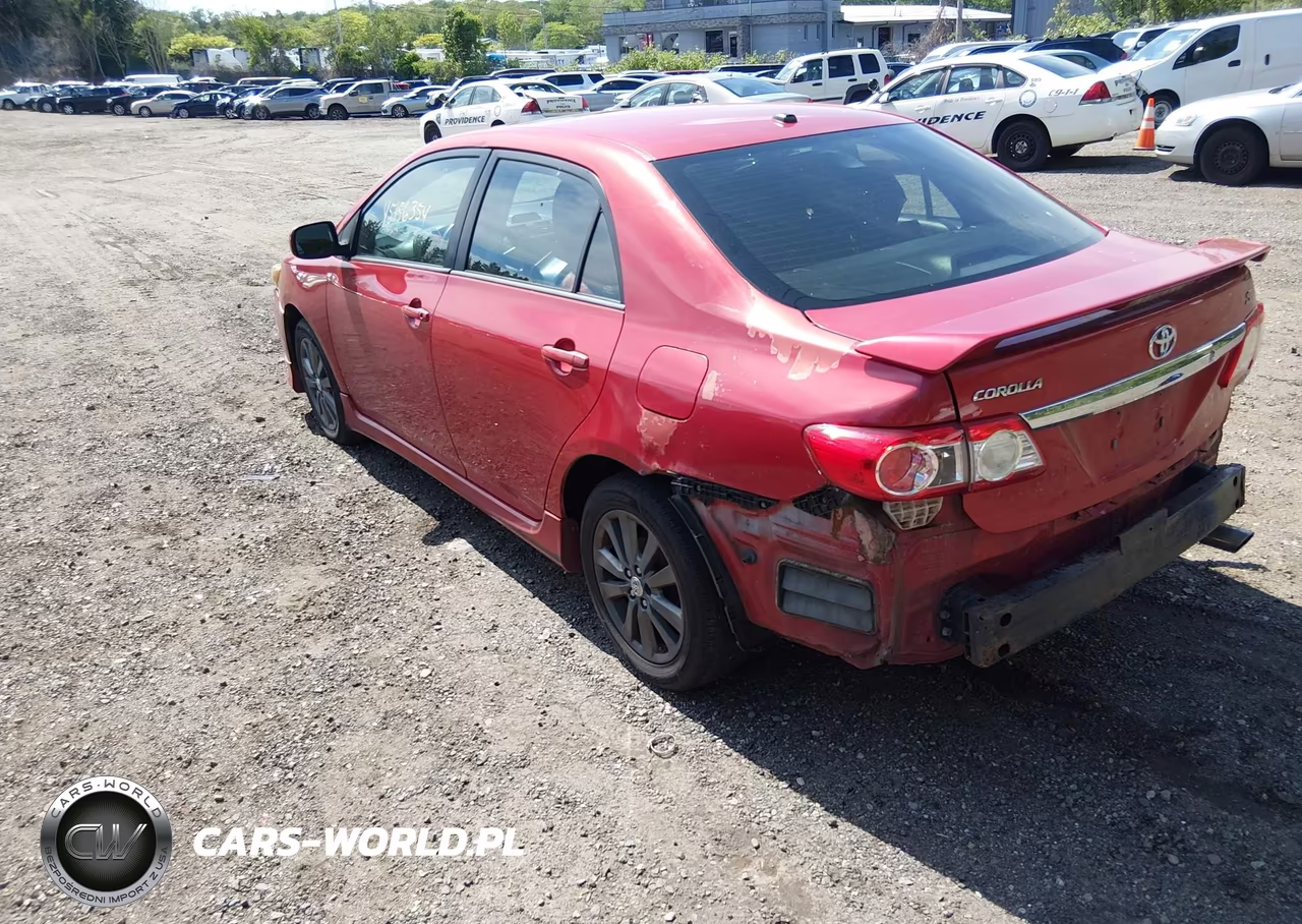 2013 Toyota Corolla S VIN:2T1BU4EE0DC024075 - 3