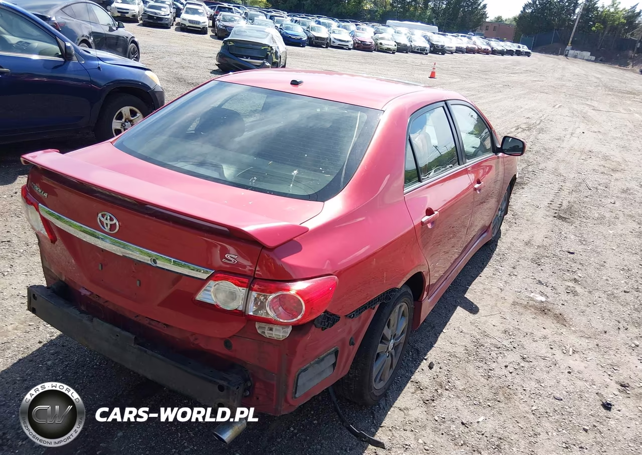 2013 Toyota Corolla S VIN:2T1BU4EE0DC024075 - 4
