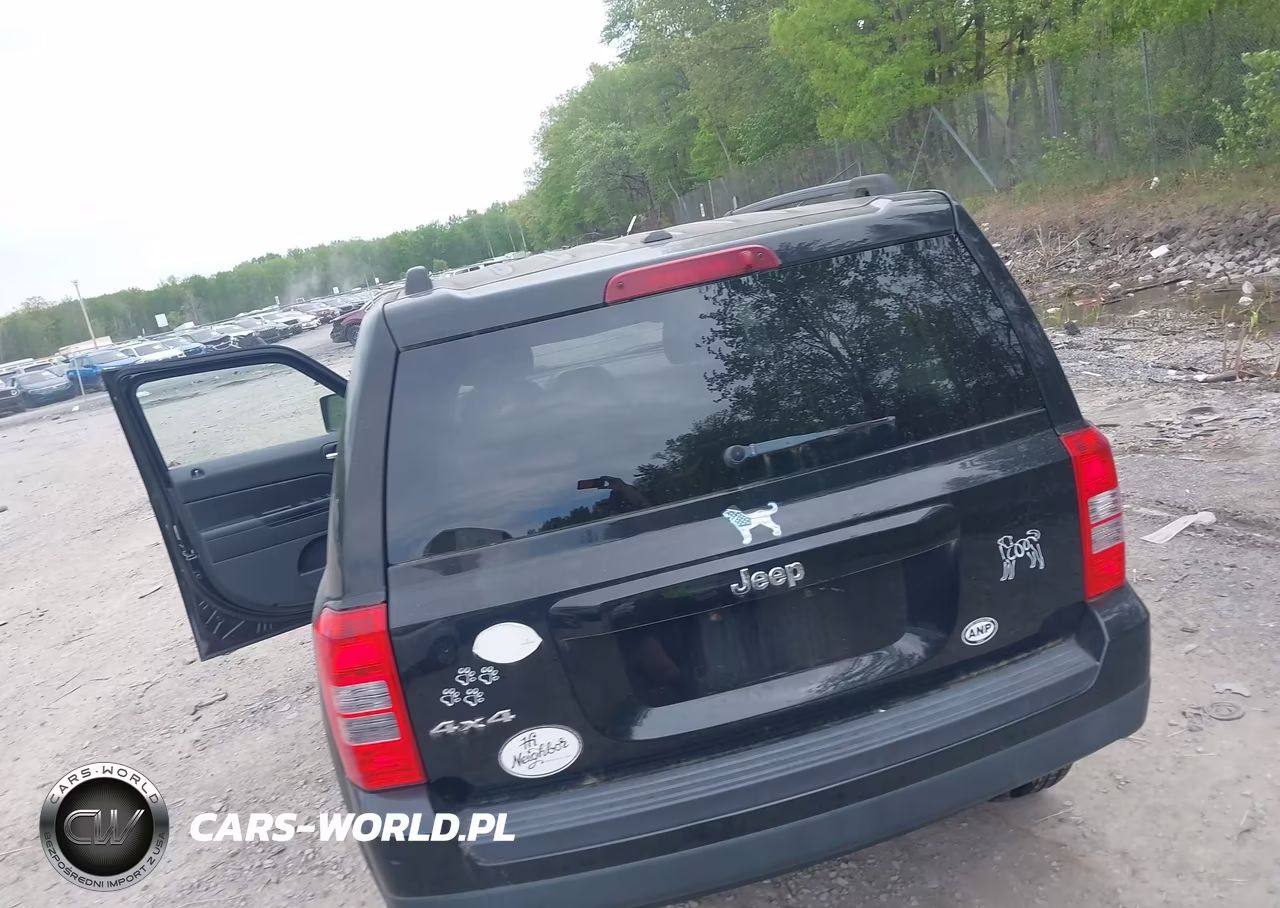 2014 Jeep Patriot Sport VIN:1C4NJRBB2ED513160 - 6