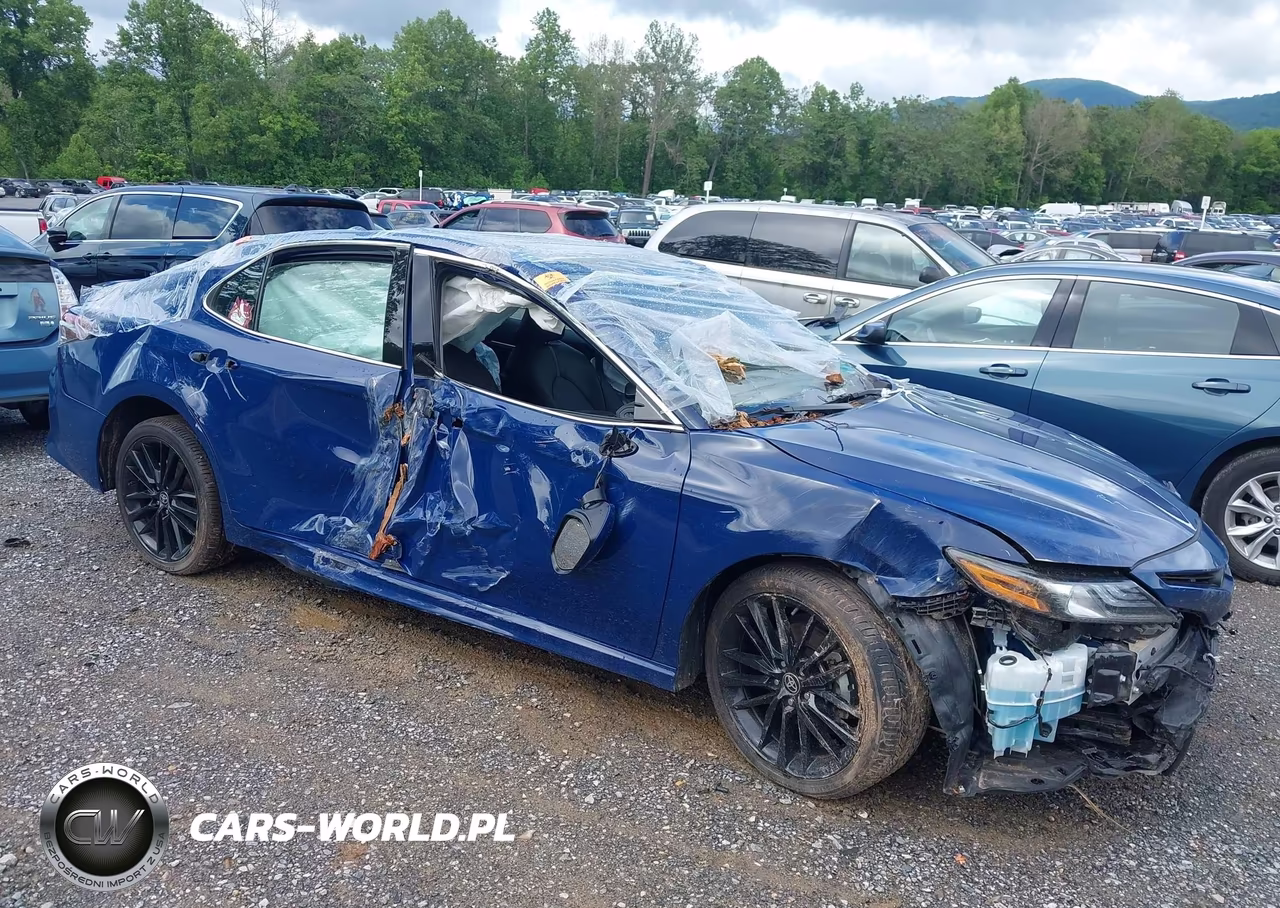 2024 Toyota Camry Xse V6 – zdjęcie 1 z 16