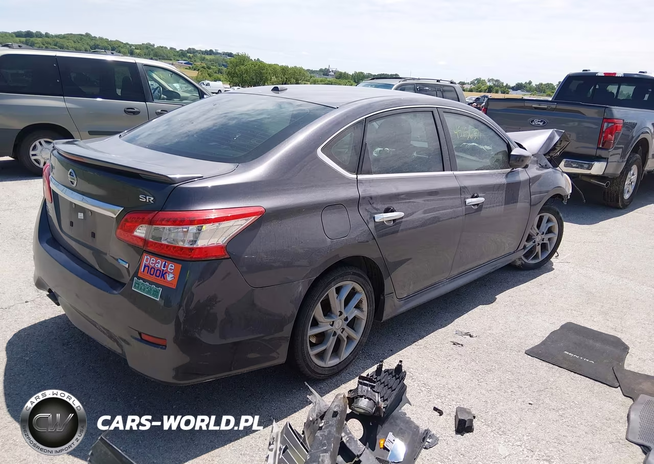 2013 Nissan Sentra Sr VIN:3N1AB7AP6DL613190 - 4